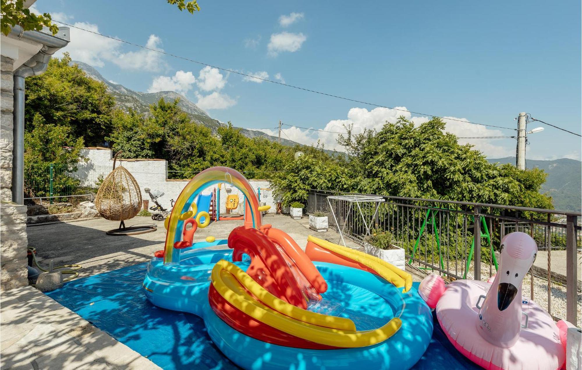Amazing Home In Herceg Novi With House Sea View Zewnętrze zdjęcie